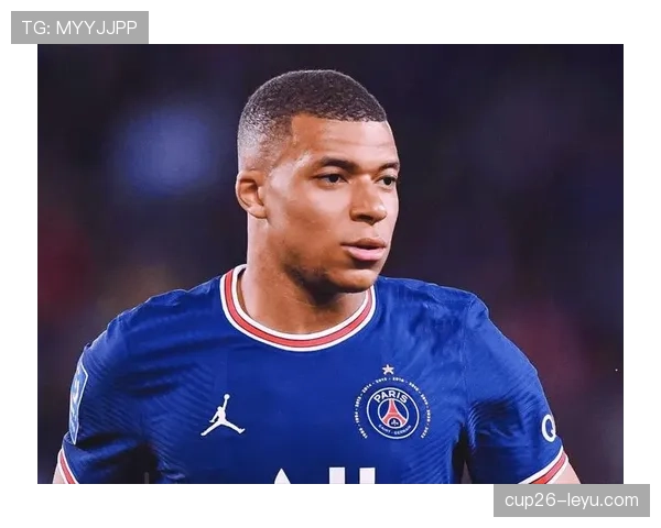 姆巴佩荣膺环球足球奖，再证足坛巨星卓越实力