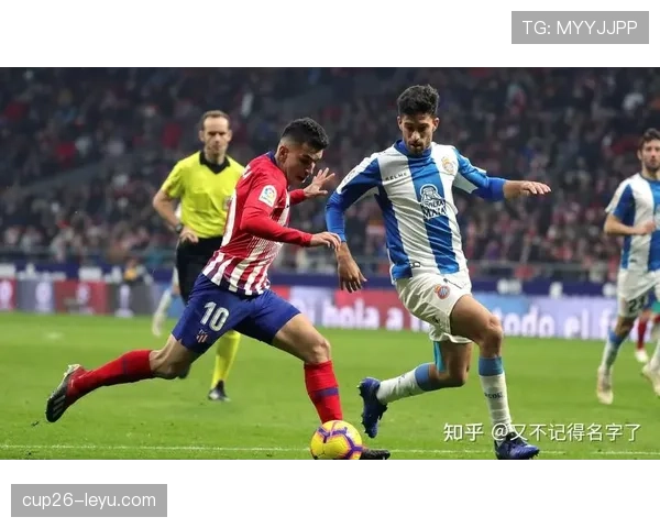 马洛卡战术组合显奇效,助力球队逆转取胜状态回暖 马洛卡战术组合显奇效,助力球队逆转取胜状态回暖