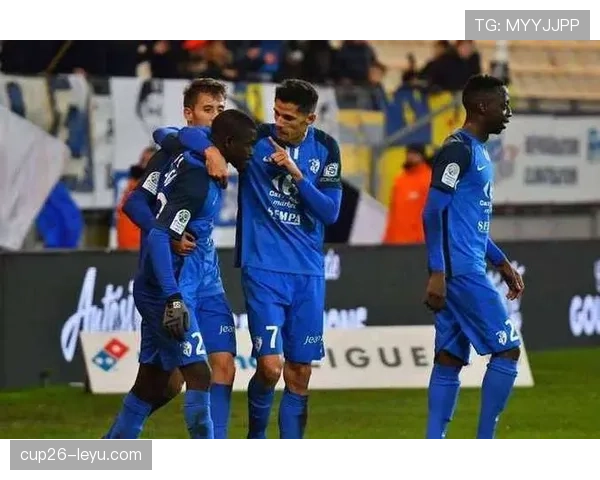 圣埃蒂安进攻体系焕然一新，状态回升剑指联赛上游