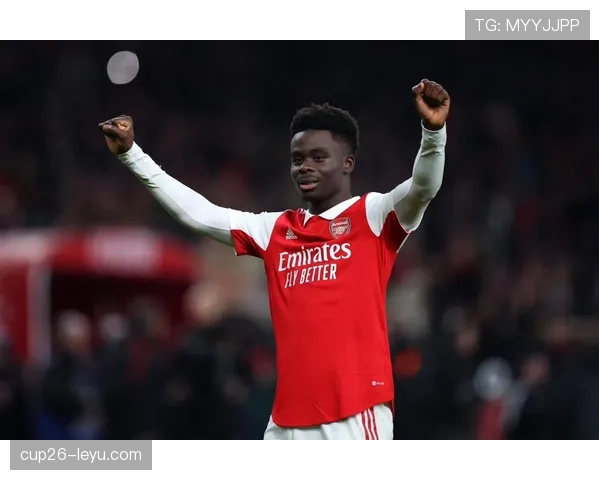 英超阿森纳续约萨卡